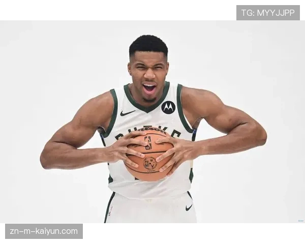 雄鹿字母哥回归训练,步行者TJ麦康奈尔缺阵,主场交锋难分伯仲 雄鹿字母哥回归训练,步行者TJ麦康奈尔缺阵,主场交锋难分伯仲